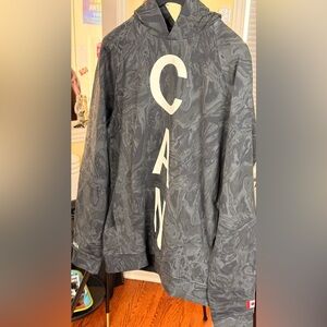 GORGEOUS LULULEMON OLYMPIC 
HOODIE !!!